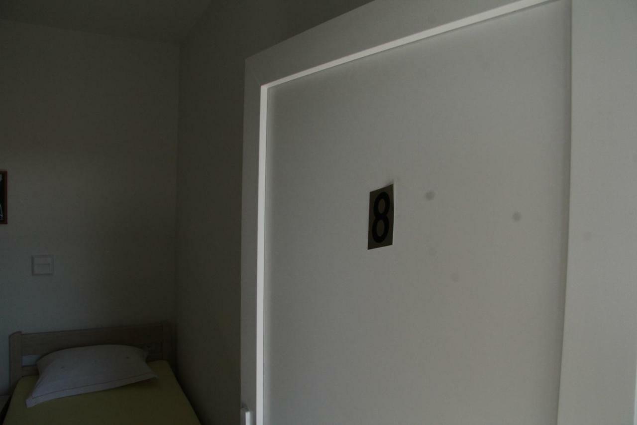 Bed & Breakfast Novalja Inn Extérieur photo